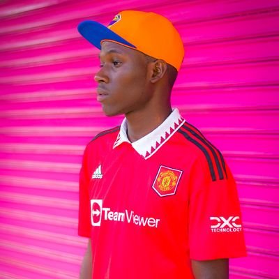 IllestAizz's profile picture. Illest Niccur💉😋💫

Manchester United😍✊🏼🔰

William Ruto🇰🇪

Christiano Ronaldo😍♣🏅

Kenyan Icon💊💉💉