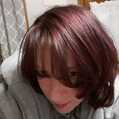 KerryNe40110354's profile picture. 