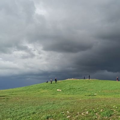 Seni senden uzaklaştıran ne varsa uzaklaş.