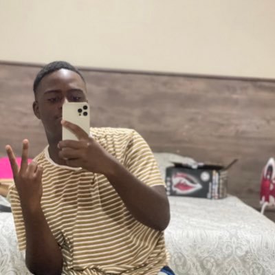 Social Media Dropout 🤮
