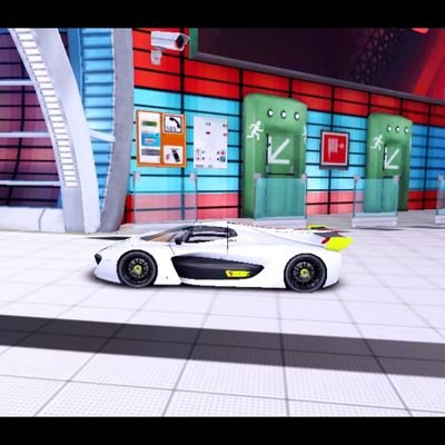 SebastianHappy4's profile picture. 