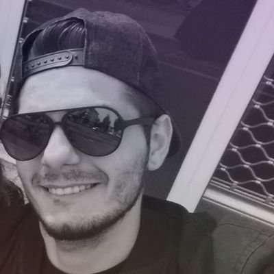 Mikiboyka10's profile picture. 