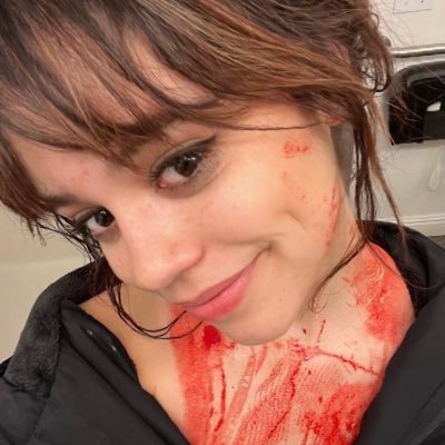 AlexisDemattei's profile picture. Jenna Ortega I’m 🇲🇽🇵🇷🇹🇭 go follow my jennaortega_edit_20 on TikTok and Instagram