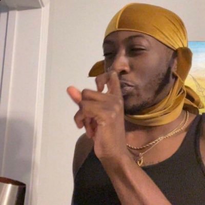 ASKBUNZ's profile picture. ʙᴇ ʏᴏᴜɴɢ, ʜᴀᴠᴇ Fᴜɴ, ᴡᴇᴀʀ ʜᴏᴏᴋ’ᴛ 🧶Handmade Krochet Clothing & Accessories ✨I’ll Make Them Stop & Stare 👇🏾Shop Hook’t on Krochet