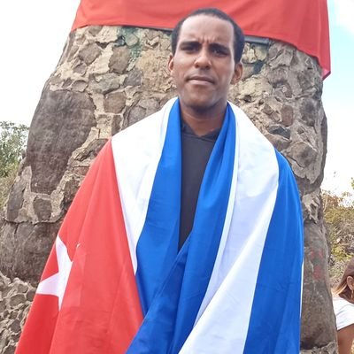 LuisAng33284714's profile picture. 