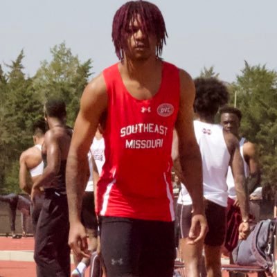 EHS Track and Field👉🏾SEMO Track and Field🏃🏾♂️💨 In Gods name I play...Class of 2026📚
