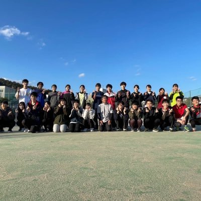 大阪医科薬科大学 薬学部の硬式テニス部です🎾 質問があればいつでも質問箱、DM受け付けます! テニスは生涯スポーツ!みんなで楽しんで活動していきましょう!インスタを見ていただくとよくわかります!テニス本気でやりたくて上手くなりたい子は、この大学にきてください!