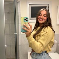 mari (@mariifarhat) 's Twitter Profile