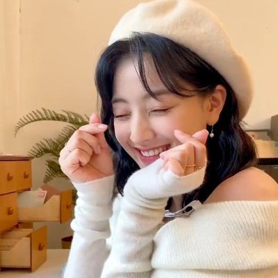 Mony_armyjk's profile picture. Lo mejor está por venir ✨
Army /Stay   Yoongi biased💜