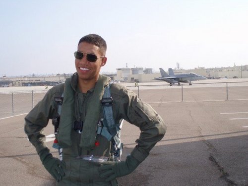 FlyWarner's profile picture. 