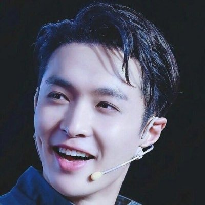 savemefromidiot's profile picture. 🧘cos weirdos interfering with my mood