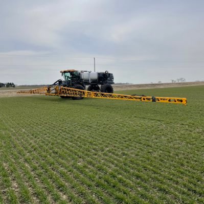 license custom spray operator, truck driver, mechanic, welder.Helping our customers produce high quality crops @silvercreekag