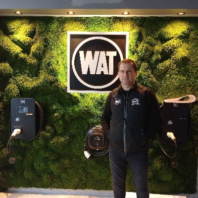 OzgurZgr1595778's profile picture. 