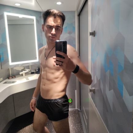 https://t.co/HwbFBGzGwf Mexicano | 70 KG | 1.75. 🍆 19 cm
