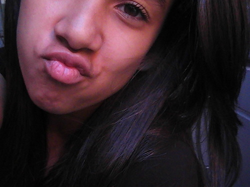 Pra que me descrever se você vai acreditar no que os outros dizem sobre mim? :D  2beijos;*