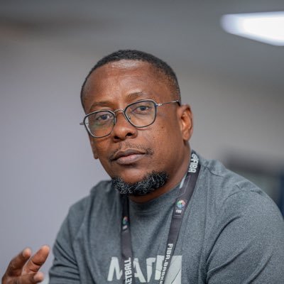 gnabaeustache's profile picture. Journaliste - Rédacteur en chef @NCI_Television - Auteur | Le savoir est une arme lourde