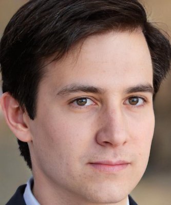 BinghamKayleah's profile picture. Eğer insan ağrıyı hissederse, o zaman yaşıyor demektir. Ne zaman başkasının ağrısını hissederse, o zaman insan demektir.