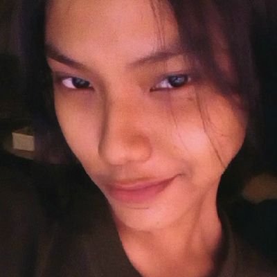 rinaissence's profile picture. 🤓📚⚖️...in law school!
