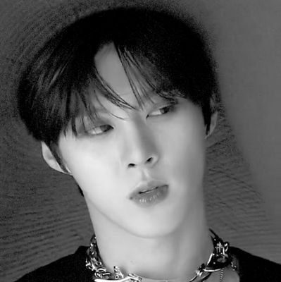 djkittynmeow's profile picture. 띄어쓰기없이보낼게사랑인것같애:김우석🐱💜
대전키티사랑단//
구독계