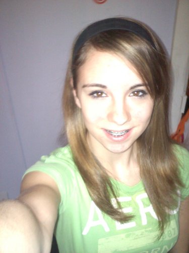 hey im ashley 14years and single if u reading this i wud love to talk to u! :D so mention, DM, FB me ^^,w.e. #loveyou3huge fan of JB & CS3