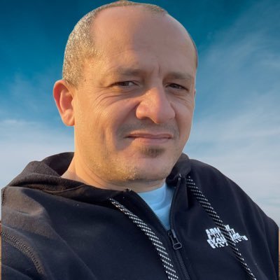 kmkamollo's profile picture. 