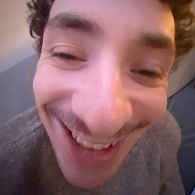 IanReadingBot's profile picture. OFFICIAL UPDATES ON IAN FISHMAN READING