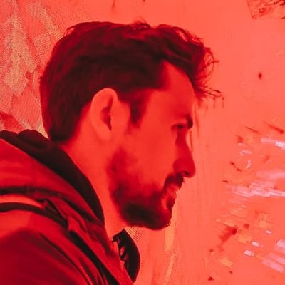 jaimedasmoreira's profile picture. ▪️Forte dependência da substância conhecida por Sport Lisboa e Benfica 🔴⚪
▪️Apaixonado por fotografia e viciado em cinema ▪️Alfista 🇮🇹