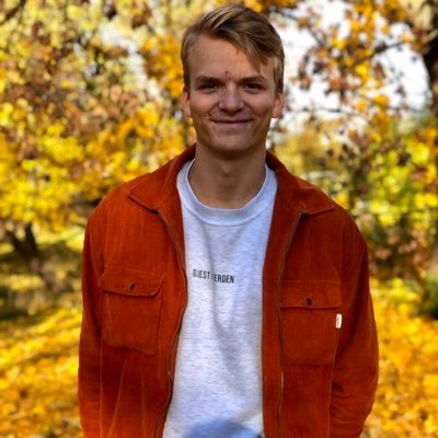 2.keeper for Røa IL 2. Sikkert helt ok- på banen, men best på benk🏆
