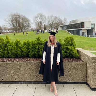 Band 6 Speech and Language Therapist Specialising in H&N Cancer and Voice at MSE NHS Trust 🗣 🩺🏥 BSc Psychology Graduate @uniofyork 👩🏼🎓