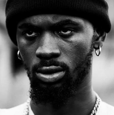 oloche_josiah's profile picture. 