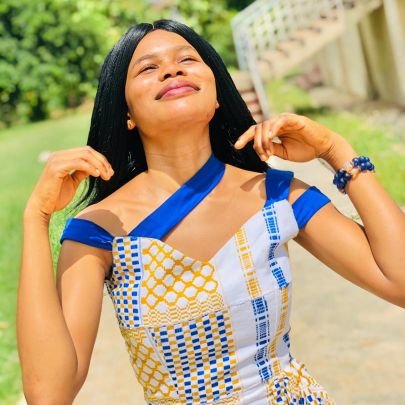 👩⚕️ 👩⚖️(Dream).Music lover🎶.Ewe🌹💎🇬🇭.Leftieeeee and a nurse.
