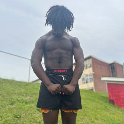 🙏🏽 1 Thessalonians 5:16-18| 🏈LB/@DreamU_IndyFB| 6’0 |230lbs| C’O 25🎓|All Metro-FirstTeam/All Area Email: wootie.whiting@gmail.com| https://t.co/ZEKkG3XY7E