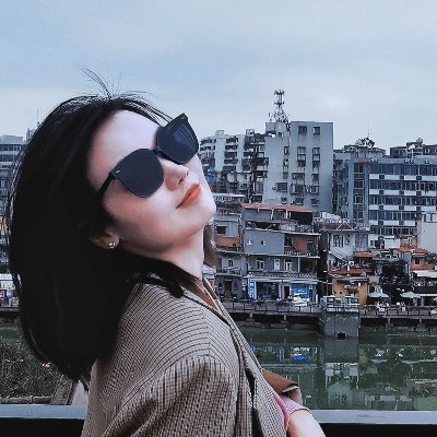 zhngjng48198674's profile picture. 热爱生活