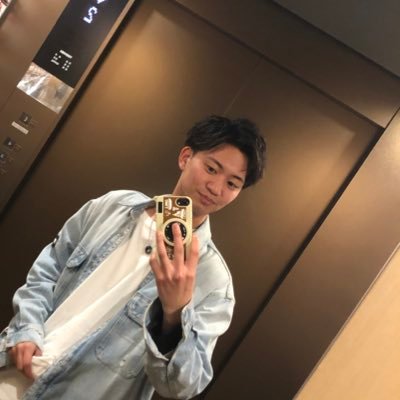 kobaruto_junya's profile picture. ニコチンとアルコールとギャンブルが苦手だけど睡眠と砂糖と音楽をこよなく愛するひと。