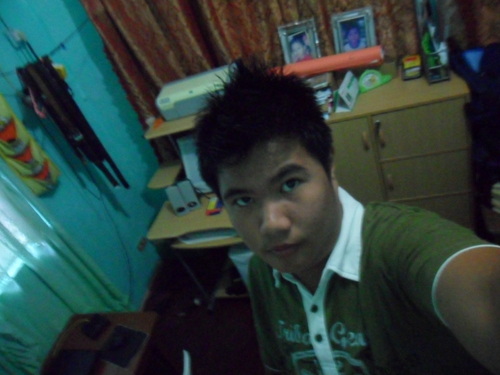 imjasonbagunas's profile picture. simple man/ just follow me and i will follow back