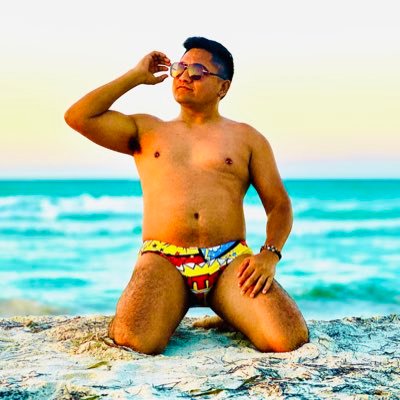 cn_ulises's profile picture. bailarín-coreografo y profesor de Artes visuales... el teatro musical es mi pasión