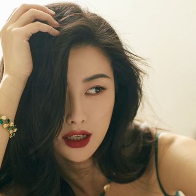 funnyshipper's profile picture. 你那边几点？
请你喝杯柠檬茶。