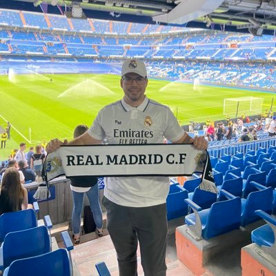 Real Madrid | Panameño | Hala Madrid y nada más | Mi equipo tiene 14 UCL, y el tuyo?