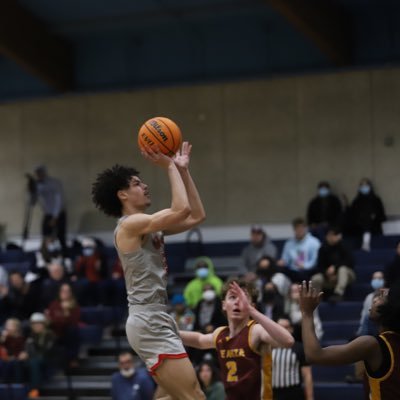 Gavilan College MBB ‘24 (JUCO) - 6’4 Point Guard - 4.0 GPA - Former (UA Rose City Ballers - @GSP_Bball)