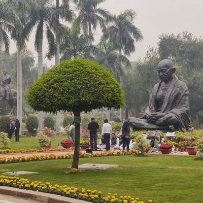 SanketMundada99's profile picture. https://t.co/sGsBwVHGvz