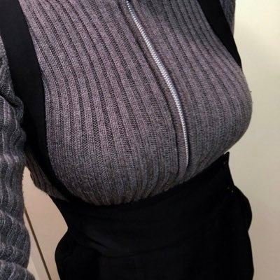 dozjo61546275's profile picture. 