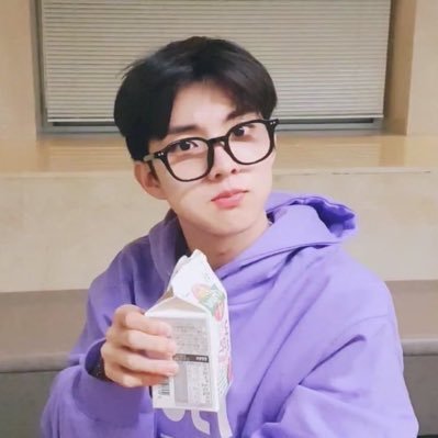 jhenjinjay's profile picture. หนักไม่เอา เบาไม่สู้