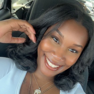 velvetluxurii's profile picture. your local naked window neighbor 👋🏾🇹🇹 ΔΣΘ🔺🐘🐣