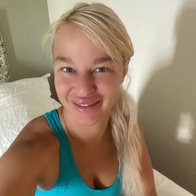 I’m looking for long term relationships with love and trust that can lead into marriage