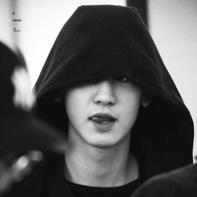 ᴀʟᴡᴀʏꜱ ᴡɪᴛʜ ᴇxᴏ.