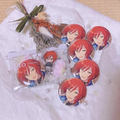 20↑♀︎¦社会人¦あんスタメイン¦推しユニ:Switch⚡️¦最推し:夏目 凛月 ¦推し:つむぎ 宙 レオ 真 創 泉 真緒¦ゆうちょ銀行・PayPay・メルペイ対応¦ミニレター使用◎¦