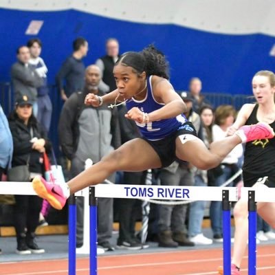 Union Catholic ‘25 2024 / NBIN National Champ 🏆🤫60mH 8.11 / 2x NJ Track Athlete of the Year🏃🏽♀️