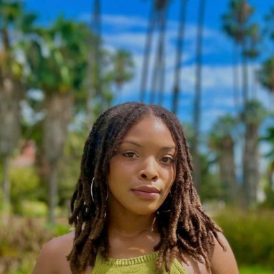 ShardaeDev's profile picture. Software (Web & Game) Engineer