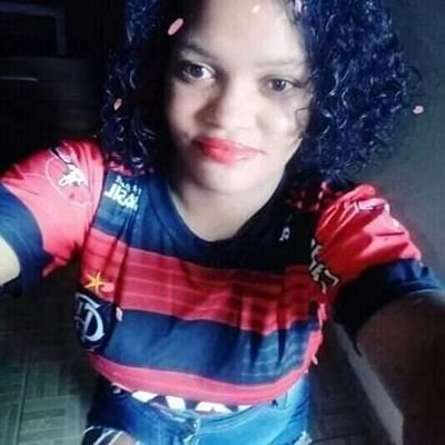 eu sou baiana moro Aparecida de Goiânia  tenho26 soleira amo futebol meu time Flamengo minha a paixão sempre  sou fã  Marília Mendonça  M&M Gusttavo L