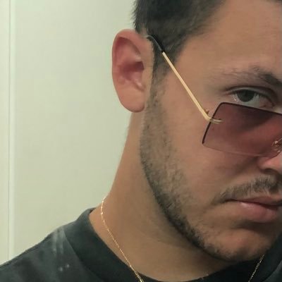Ericeira | (Soon to be) calvo e (already) rabudo, average music enthusiast | BLM.